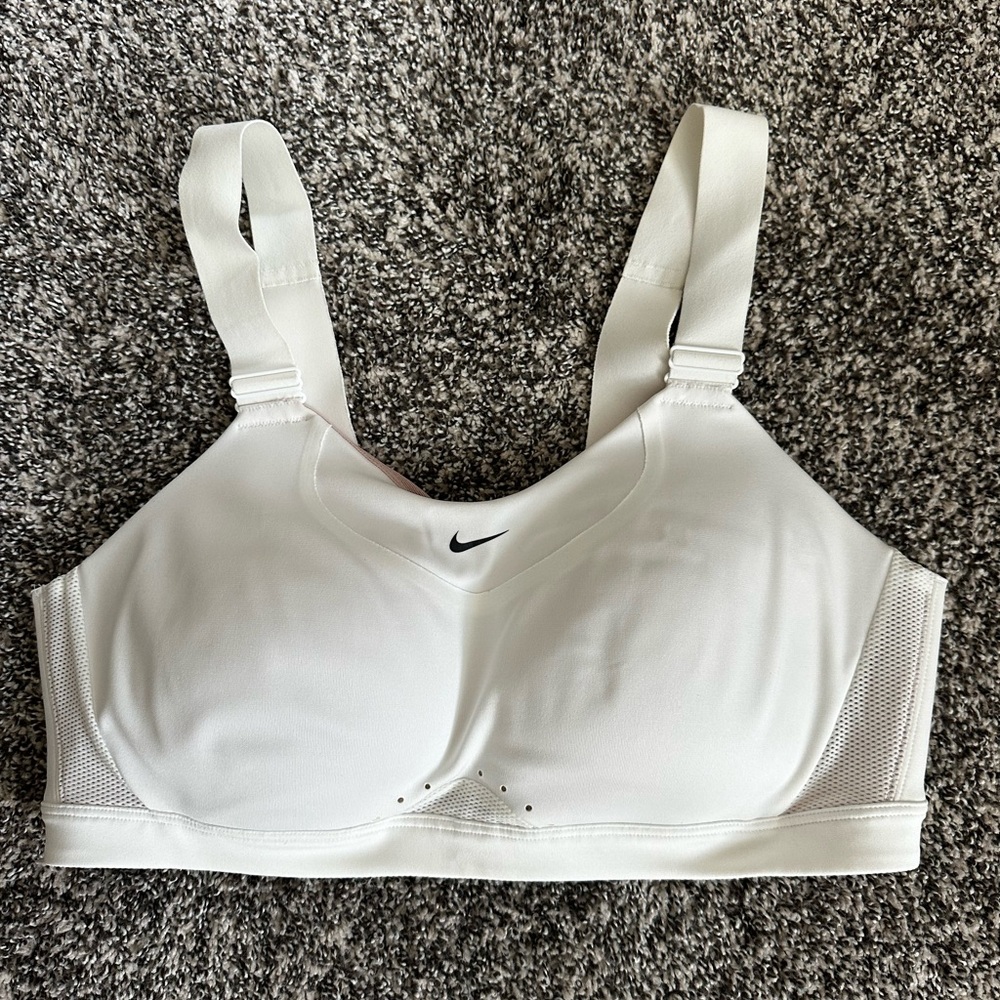 Nike Dri-FIT White Apparel